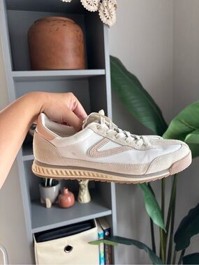 women’s hailey tretorn sneakers